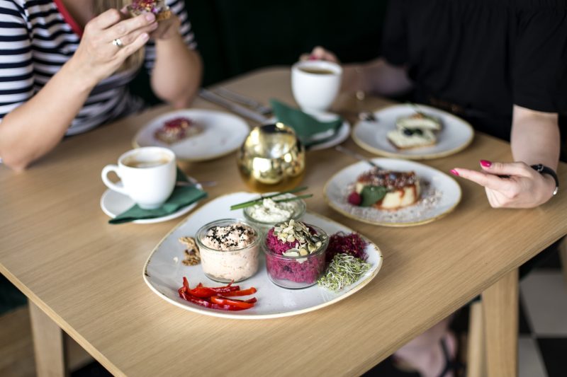 Śniadanie w Handelku